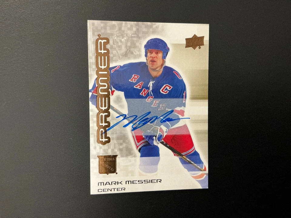 2024-25 UPPER DECK PREMIER BRONZE LEGENDS AUTO CARD #92 MARK MESSIER RANGERS - Image 1 of 1