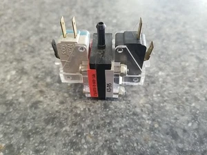 Druckschalter GEMU090 - passend für Ice-O-Matic MPL-604-G 10,5/5,2 Serie H11d2 - Bild 1 von 4