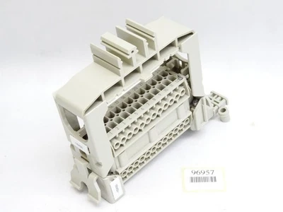 Harting Kontakteinsatz-Halterung Han24E-M-s 09330242601 HAn24E-F-s 09330242701  - Image 1 of 4