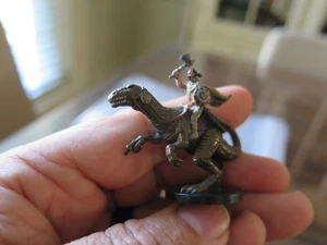 DUNGEONS & DRAGONS MINIATURES MINIS WAR OF DRAGON QUEEN 11 CLAWFOOT RIDER NOCRD - Picture 1 of 2