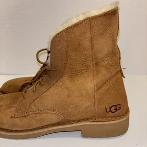 UGG Australia Chestnut hellbraune Lammfellstiefel Schnürstiefel Wildleder Damengröße 10 - Bild 1 von 11