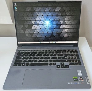 Legion Slim 5 16ARP9 16-inch Ryzen 7-7435HS RTX 4070 32Gb 2Tb 165HZ Warranty - Picture 1 of 9