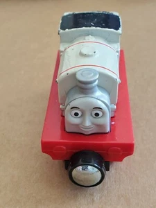 Thomas Tank Engine Metall Eisenbahn Zug selten Stanley weiß rot schwarz Magnet - Bild 1 von 7