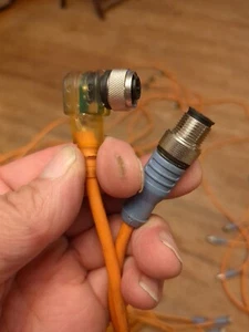 CABLE ESCA 4 PINES ángulo recto HEMBRA/recto HOMBRE 1,5 M (5 pies) - Can Devicenet - Imagen 1 de 3