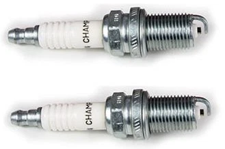 JUEGO DE 2 BUJÍAS DE MOTOR LAND ROVER LR3 2005-2009 V8 OEM CHAMPION LR005253 Foto 1 de 4