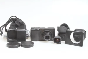 Ricoh GR DIGITAL mit 2,4/59 Lens Digitale Kompaktkamera - Bild 1 von 8