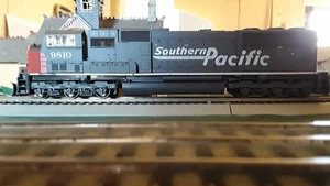 Athearn Genesis HO G6126 SD70M SOUTHERN PACIFIC Locomotive SP# 9810 (HH249 - Picture 1 of 18