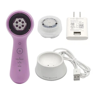 Dispositivo inteligente antienvejecimiento y limpieza de la piel Clarisonic Mia rosa - Imagen 1 de 6
