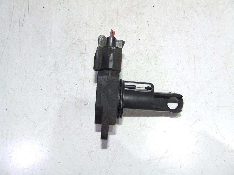 TOYOTA PRIUS 1.5 16V MASS AIR FLOW METER LUFTMASSENMESSER 22204-21010 - Изображение 1 из 1