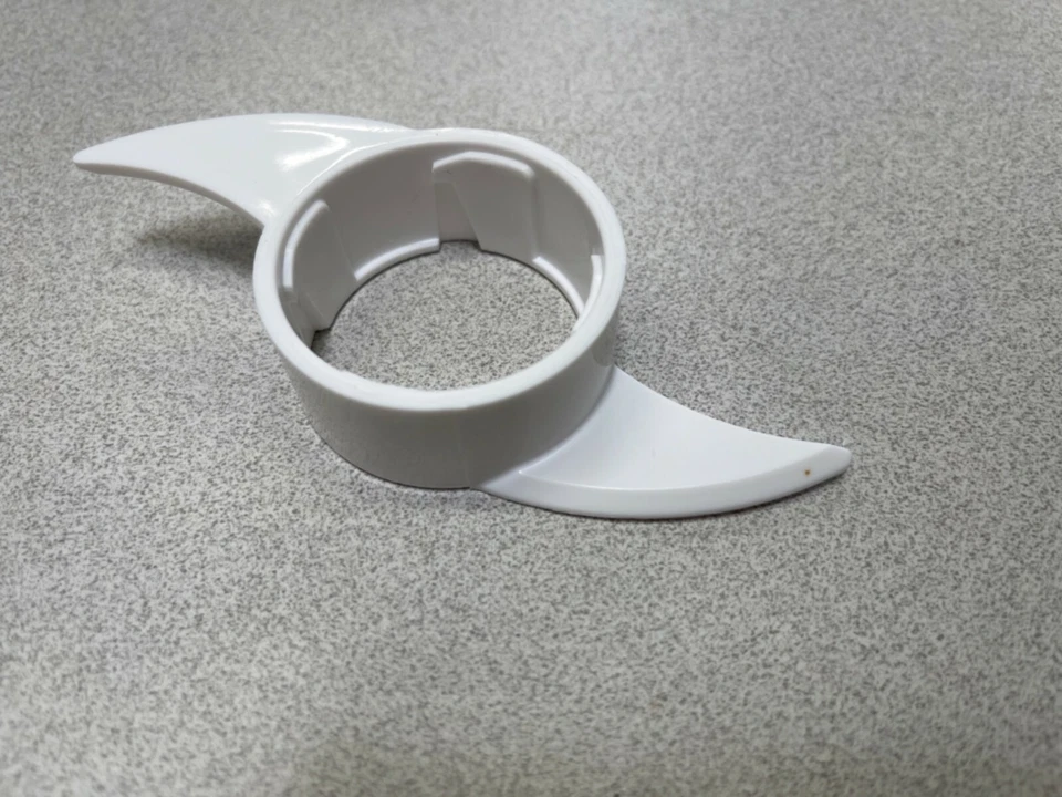 Black & Decker Food Processor Model FP5050SC Part # FP5050-06 Dough Blade - Image 1 of 1