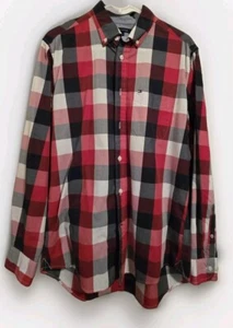 Tommy Hilfiger Men's Small Red White Blue Plaid Button Down S/P Classic Fit - Picture 1 of 10