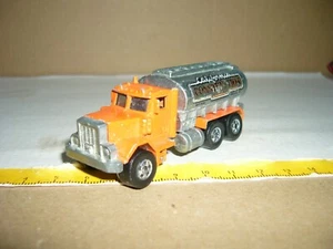 HOT WHEELS Peterbilt Construction, Tank LKW, 1979, orange-silbern, Malaysia, 0,1 - Picture 1 of 3