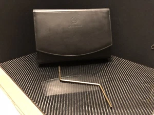 OEM 2000 Mercedes Benz E-Class Sedan Owner's Operator's Manual Book VGC Complete - Picture 1 of 9