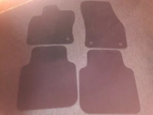 Volkswagen Tiquan - 4 car mats - carpet 2018-2020 - Picture 1 of 2