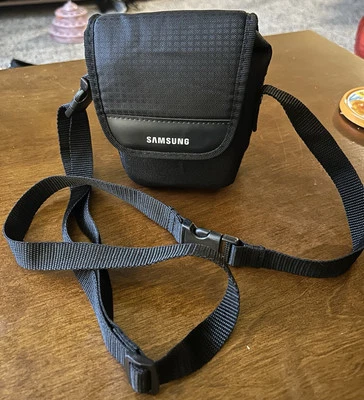 Funda Original Samsung Compacta Cámara Negra Correa Ajustable 6x4x2 pulgadas Foto 1 de 4