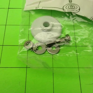 Frigidaire 5300807957, 807957, 93407A 5300807957 Roller - Picture 1 of 4