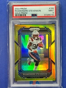 Rhamondre Stevenson 2022 Panini Prizm 8/10 GOLD PSA 9 New England Patriots #199 - Bild 1 von 2
