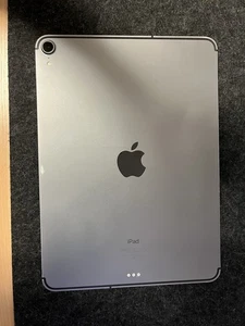 Apple iPad Pro 1. Gen 1TB, Wi-Fi + 4G (Ohne Simlock), 11 Zoll - Space Grau - Bild 1 von 5