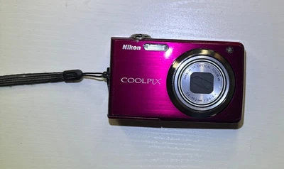 Nikon Coolpix S630 12 MP Digital Camera 7x Zoom Tested with New Battery - Image 1 of 4