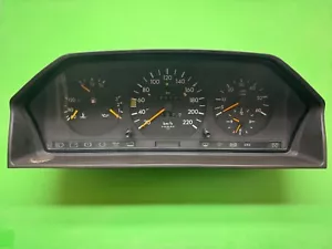 1245423501 1244403911 120109012 Mercedes-Benz E W124 Cuadro de instrumentos - Picture 1 of 7