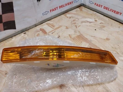 TYC 12-0035-01-2 VW Passat B6 Saloon 2005-2010 Right Front Indicator Amber - Image 1 of 3
