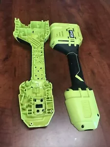 Nuovo gruppo maniglia posteriore parte OEM Ryobi decespugliatore 18 V brushless P20102VNM - Foto 1 di 9
