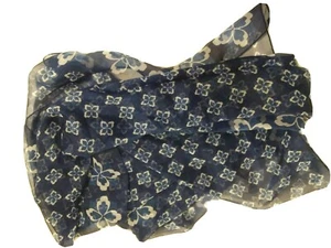 Blue Women's Scarf Charming Charlie White Flower Soft Silky Cute Fall Autumn - Picture 1 of 3