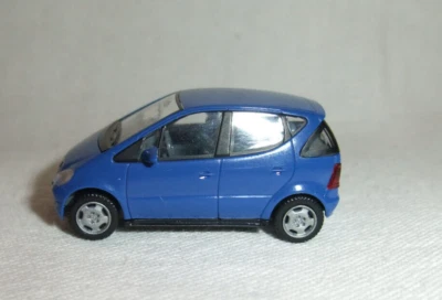 M.9/23 T4 Wiking Mercedes Benz A 160 Modellauto 1:87 H0 Modelleisenbahn - Bild 1 von 4