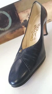 Salvatore Ferragamo Navy Blue Heel Soft Leather Heel Pumps Womens 8 AA Shoes - Picture 1 of 5