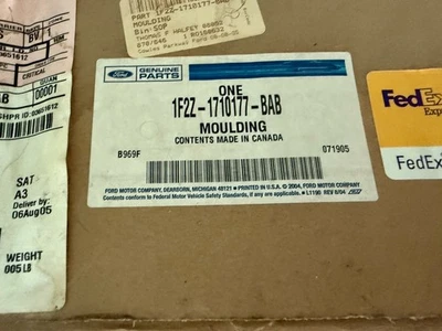 Ford Windstar 2001-2003 1F2Z1710177BAB moldura lateral del conductor Foto 1 de 4