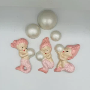 Mermaid BABIES Chalkware Kitsch Wall Plaque Kitschy VTG Style Bubbles Pink - Bild 1 von 3