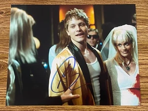 Matt Czuchry Autographed 8x10 Gilmore Girls Photo Logan Huntzberger - Picture 1 of 2