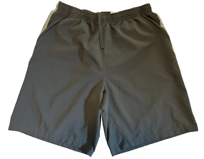 Pantalones cortos Roadrunner para hombre con inserción y bolsillos negros talla grande Foto 1 de 4