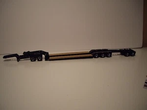 DIECAST MASTERS 1/50 NEGRO XL 120 HDG TRIPLE EJE LOWBOY MISMA ESCALA QUE PRIMERA MARCHA - Imagen 1 de 5