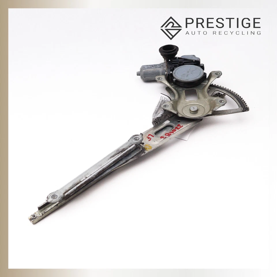 2008–2017 LEXUS LS460 IS F Door Window Regulator w/ Motor Front Left 69802-30260 - Изображение 1 из 4