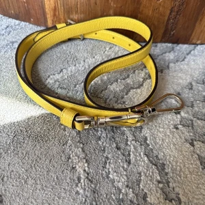 Kate Spade Wide Pebble Yellow Leather Adjustable REPLACEMENT STRAP 39.5”-46” - Picture 1 of 5