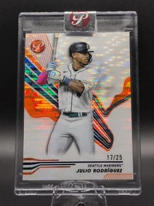 2024 Topps Pristine - Julio Rodriguez #206 Encased Orange Pristine Refractor /25 - Bild 1 von 2