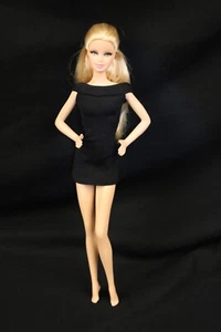 Barbie: 2009 Barbie Basics Collection 001 MODEL 01 BARBIE Doll NO BOX! - Picture 1 of 9