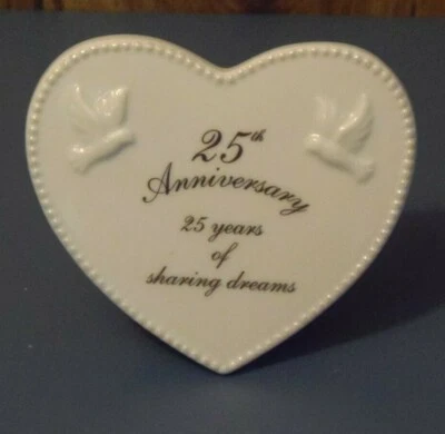 Russ - 25 Aniversario - Encaje Blanco y Promesas - Porcelana - Placa en Forma de Corazón Foto 1 de 4