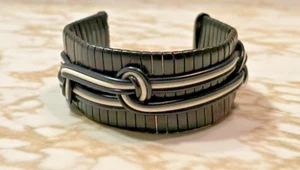 Handmade  Men's Vintage Casual Black & White Cuff Bangle Bracelet - Picture 1 of 4
