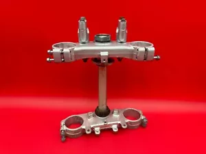 1992 1993 YZ250 OEM Steering Stem Upper Clamp Triple Tree Bridge Top Fork WR250 - Picture 1 of 17
