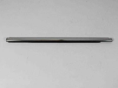 Sello de ventana de puerta limitado, VIN: K, 109,5" WB Mopar para Jeep Grand Cherokee 2009 Foto 1 de 3