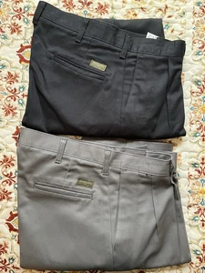 Lot 2 Lee Pants Mens 34x30 Black Or Navy & Gray Relaxed Fit Pleated Front - Picture 1 of 13
