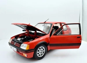 Modellino auto scala 1:18 peugeot 205 GTI modellismo statico da collezione asta - Foto 1 di 4