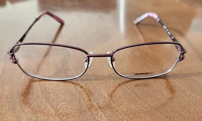 Nuevo marco de copas Marchon NYC East Side Elizabeth 601 vino borde completo 54-16 135 Foto 1 de 4