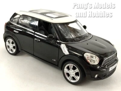 5 Inch Mini Cooper Countryman S 1/34 Scale Diecast Model by Unifortune - Black - Image 1 of 4