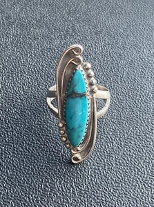 VINTAGE 1980s NAVAJO KINGMAN TURQUOISE STERLING SILVER RING Size 7 - Picture 1 of 20