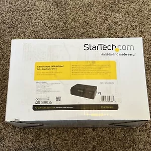 Base duplicadora de disco duro SATA/IDE independiente StarTech 1:3 (SATDOCK4U3RE) - Imagen 1 de 11
