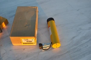 ENERPAC RC-106 CILINDRO HIDRÁULICO 10 TONELADAS NUEVO EN CAJA - Imagen 1 de 2