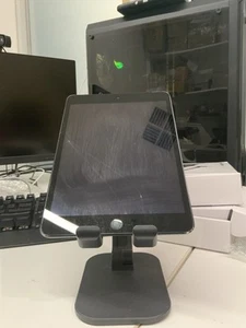 Apple iPad Mini 2 32GB (Space Gray) - UNLOCKED - Acceptable Condition (Cracked) - Picture 1 of 7